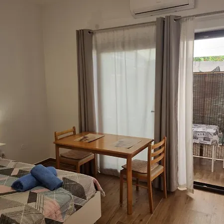 Appartamento Raven N2 *